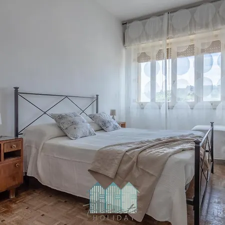Trieste Holiday Apartment *
